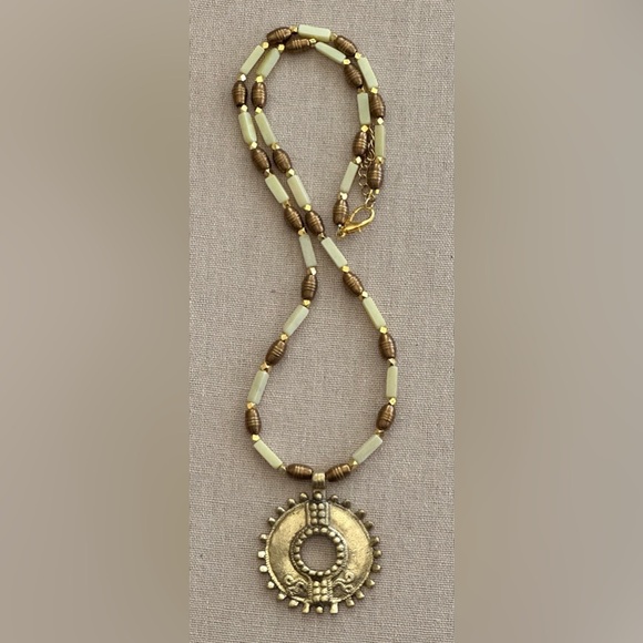 28 inch Mixed bead Necklace NWOT - Picture 2 of 7